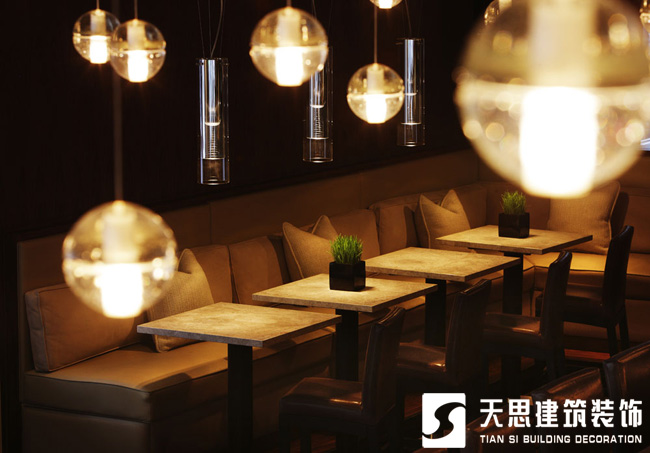 <a href=http://m.beanmr.com/anli/ target=_blank class=infotextkey>合肥工裝</a>公司