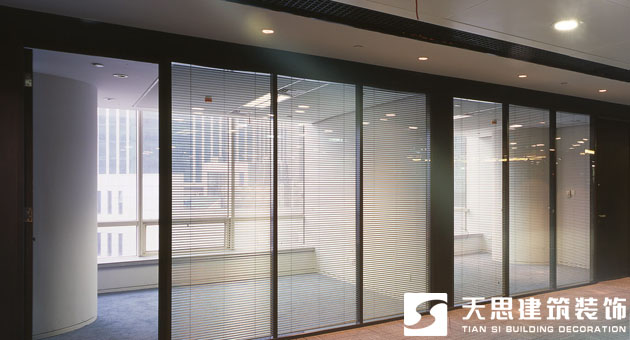<a href=http://m.beanmr.com/ target=_blank class=infotextkey>合肥辦公室裝修</a>玻璃